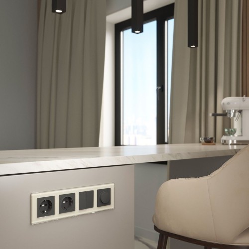 Рамка на 4 поста Werkel Favorit молочный W0041141 4690389183447, купить в Минске по самой низкой цене