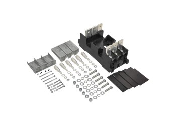 ARMAT Устройство втычного исполнения для MCCB 3P типоразмер H. I IEK AR-MCCBD-PI-000-3-06-C