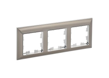 BRITE Рамка 3-местная РУ-3-Бр хром/никель IEK BR-M32-12-4-K23