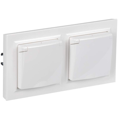 BRITE Комплект 1-местная с заземлением с защитными шторками и крышкой 16А IP44 2 штуки в сборе с двойной рамкой РСбш10-3-44-БрБ белый BR-R16-16-44-2-K, купить в Минске по самой низкой цене