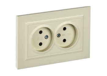BRITE Розетка 2-местная без заземления с защитными шторками 10А в сборе РСш12-2-БрКр бежевый IEK BR-R23-10-K10-F
