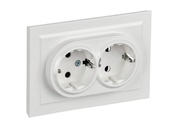 BRITE Розетка 2-местная с заземлением с защитными шторками 16А в сборе РСш12-3-БрБ белый BR-R24-16-K01-F-PRO