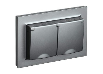 BRITE Розетка 2-местная с заземлением с защитными шторками и крышкой 16А в сборе IP44 РСбш12-3-44-БрС сталь IEK BR-R26-16-44-K46-F