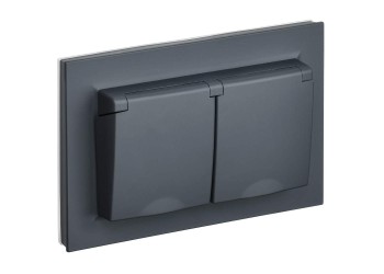 BRITE Розетка 2-местная с заземлением с защитными шторками и крышкой 16А в сборе IP44 РСбш12-3-44-БрГ графит IEK BR-R26-16-44-K53-F