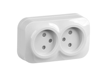 GLORY Розетка 2-местная для открытой установки без заземления с защитными шторками 10А РСш22-2-ХБ белый IEK ERH23-K01-10