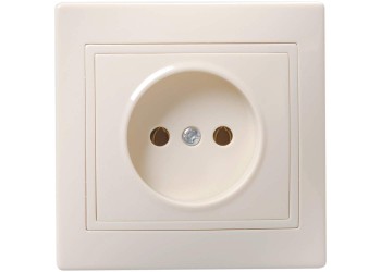 KVARTA Розетка 1-местная без заземления без защитных шторок 10А кер. РС10-2-Км кремовый IEK ERK10-K33-10-K