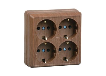Розетка четырехместная 2P+PE IEK Oktava дуб ERO41-K04-16-DC