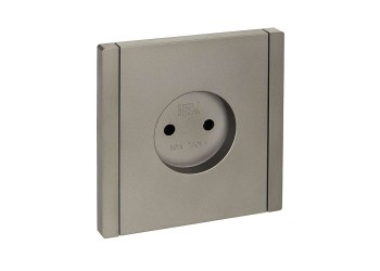 FORTE&PIANO Розетка 1-местная без заземления без защитных шторок винтовое крепление 10А FP518 сталь IEK FP-R10-10-K46
