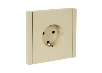 FORTE&PIANO Розетка 1-местная с заземлением с защитными шторками винтовое крепление 16А FP415 ваниль IEK FP-R14-16-K10