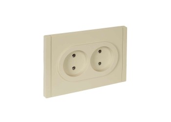 FORTE&PIANO Розетка 2-местная без заземления без защитных шторок безвинтовое крепление 10А FP426 ваниль IEK FP-R20-10-1-K10