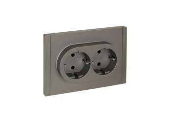FORTE&PIANO Розетка 2-местная с заземлением с защитными шторками безвинтовое крепление 16А FP523 сталь IEK FP-R24-16-1-K46
