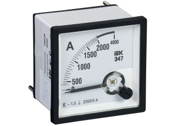 Амперметр аналоговый Э47 2000/5А класс точности 1,5 96х96мм IEK IPA20-6-2000-E