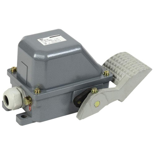 Выключатель концевой НВ-701 У1 рычаг с 1-ой педалью 10А IP44 2 эл. цепи IEK KV-2-701-1, купить в Минске по самой низкой цене