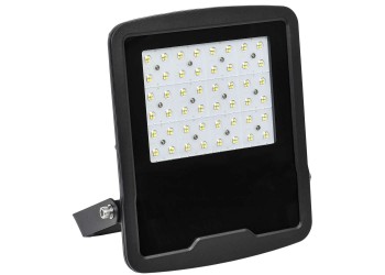 Прожектор светодиодный СДО 08-150 PRO 120град 5000К IP65 черный IEK LPDO8-01-150-120-50-K02