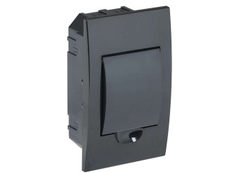 KREPTA 3 Корпус пластиковый ЩРВ-П-4 IP41 черный IEK MKP12-V-04-41-K02