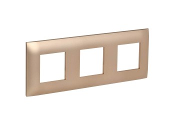 SKANDY Рамка 3-местная SK-F03Sa песочный IEK SK-M32-K98