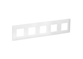 SKANDY Рамка 5-местная SK-F05W арктический белый IEK SK-M52-K01