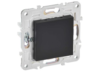 SKANDY Заглушка с суппортом SK-C01Bl черный IEK SK-PL10-K02