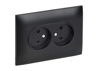 SKANDY Розетка 2-местная без заземления с защитными шторками 10А в сборе SK-R09Bl черный IEK SK-R23-10-K02-F