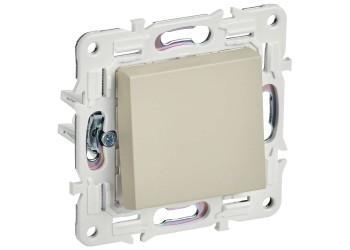SKANDY Выключатель 1-клавишный кнопочный 10А SK-V14B бежевый IEK SK-V17-0-10-K10