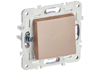 SKANDY Выключатель 1-клавишный кнопочный 10А SK-V14Sa песочный IEK SK-V17-0-10-K98