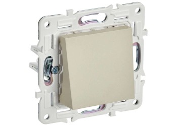 SKANDY Вывод кабеля SK-O01B бежевый IEK SK-VK10-0-K10