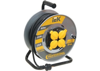 Катушка УК40 на мет. с термозащитой 4 места 2P+PE/40м КГ 3х2,5мм2 IP44 PROFESSIONAL IEK WKP17-16-04-40-44