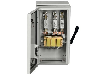 Ящик с рубильником и предохранителями ЯРП-100А (на два направления) У1 IP54 IEK YARP-100-2-54