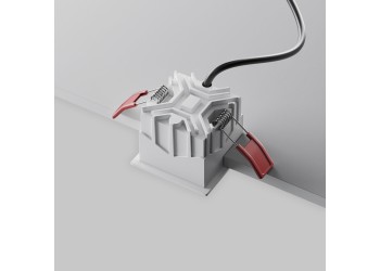 Встраиваемый светильник Maytoni Technical Alfa LED DL043-01-10W3K-SQ-W-1
