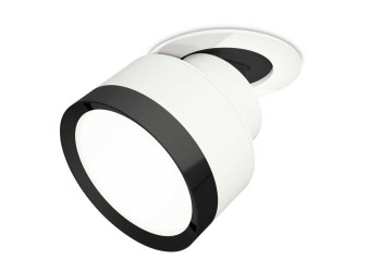 Комплект спота Ambrella light Techno Spot XM (A2241, A2105, C8101, N8113) XM8101501