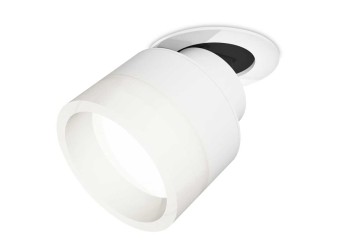 Комплект спота Ambrella light Techno Spot XM (A2241, A2105, C8101, N8401) XM8101520