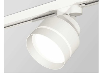 Комплект трекового светильника Ambrella light Track System XT (A2524, A2105, C8101, N8461) XT8101025