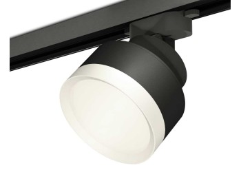 Комплект трекового светильника Ambrella light Track System XT (A2526, A2106, C8102, N8112) XT8102001