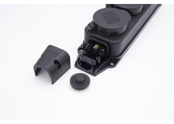 Колодка Feron Stekker 4гн с/з с крышкой RST162444 39019