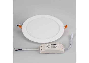 Встраиваемый светодиодный светильник Arlight DL-225M-21W Day White 020118