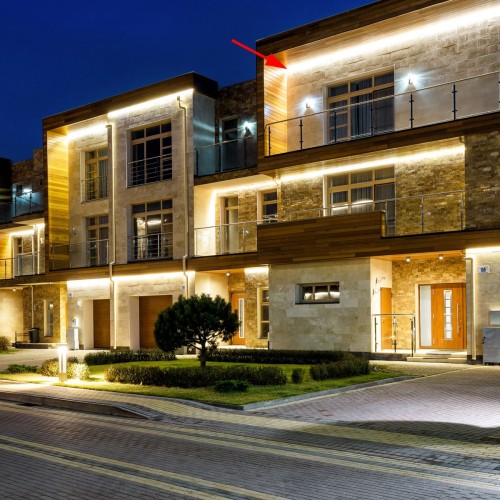 Блок питания Apeyron 24V 100W IP67 4,2A 03-113, купить в Минске по самой низкой цене