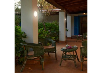 Уличный светодиодный светильник Novotech Street Opal 358014