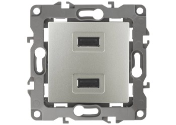 Устройство зарядное USB ЭРА 12 5V-2,1A 12-4110-15 Б0027500