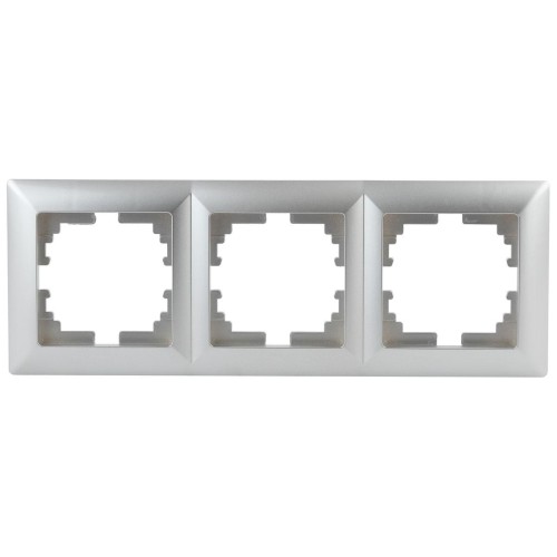 Рамка 3-постовая ЭРА Intro Solo серебро 4-503-03 Б0043419, купить в Минске по самой низкой цене