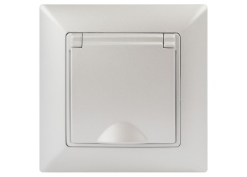 Розетка ЭРА Intro Solo Schuko 2P+E 16A 250V с крышкой перламутровый 4-203-06 Б0053662